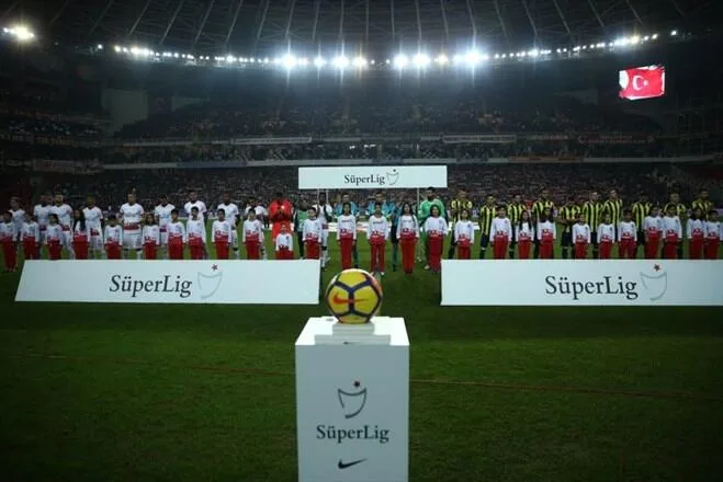Antalyaspor – Fenerbahçe maçının seyirci sayısı belli oldu