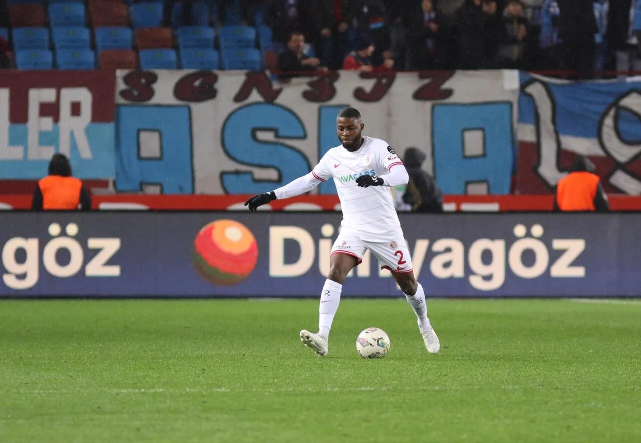 Antalyaspor’a bir ceza daha geldi