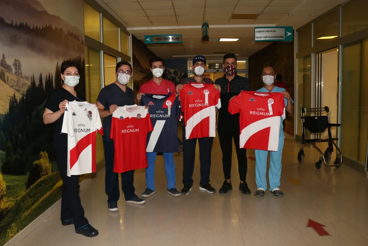 Antalyaspor’dan bayram hediyesi