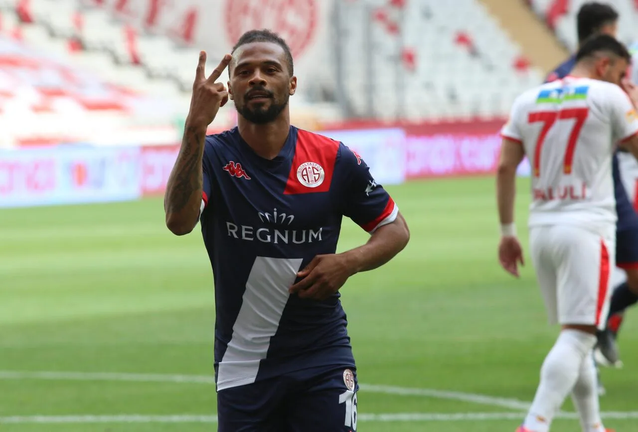 Antalyaspor’da derbi öncesi 3 eksik