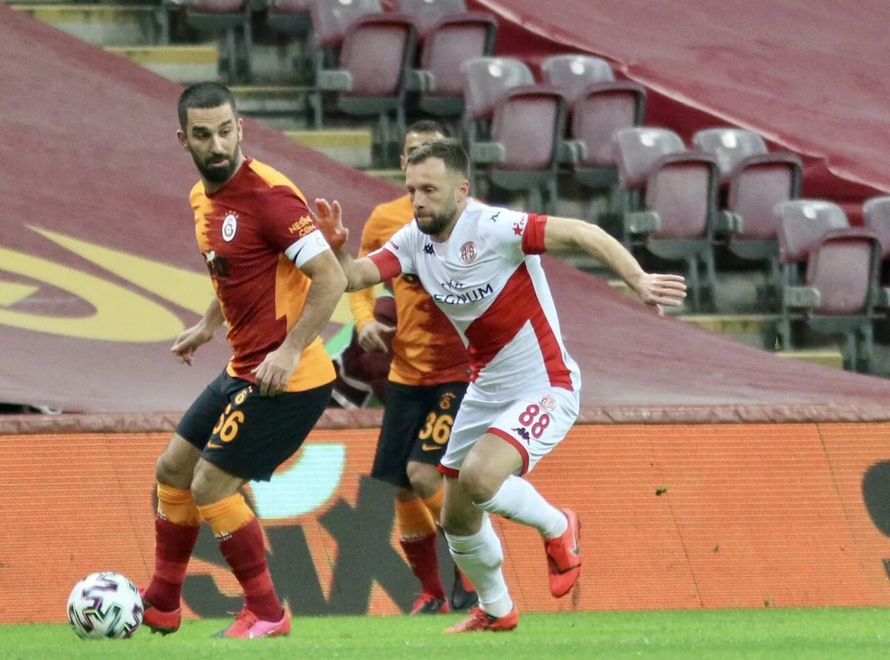 Galatasaray 0 – 0 FTA Antalyaspor
