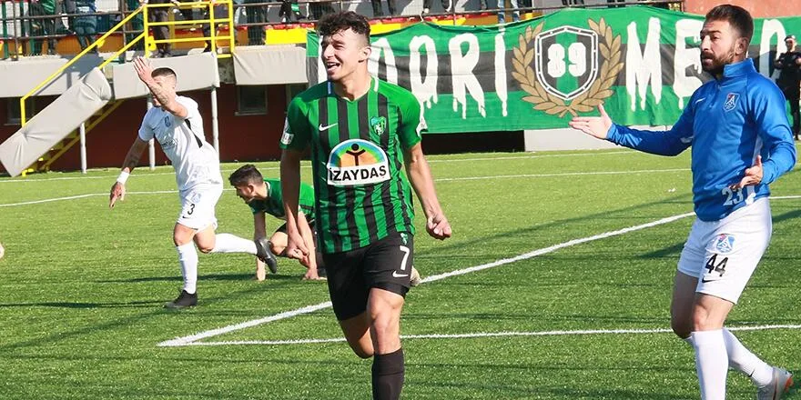 Gökdeniz Bayrakdar resmen Antalyaspor’da