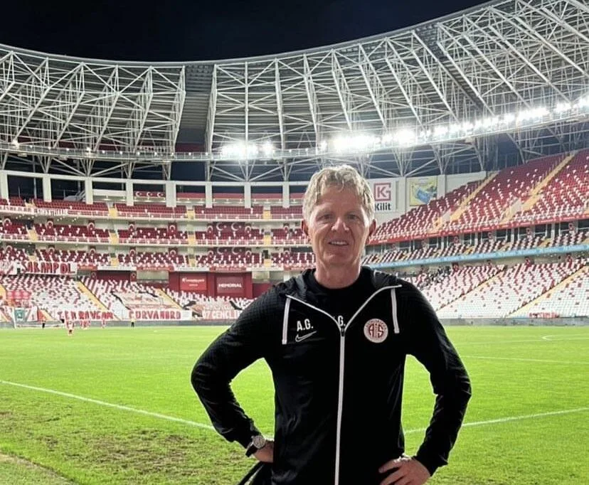 Groenendijk Antalyaspor’a veda etti