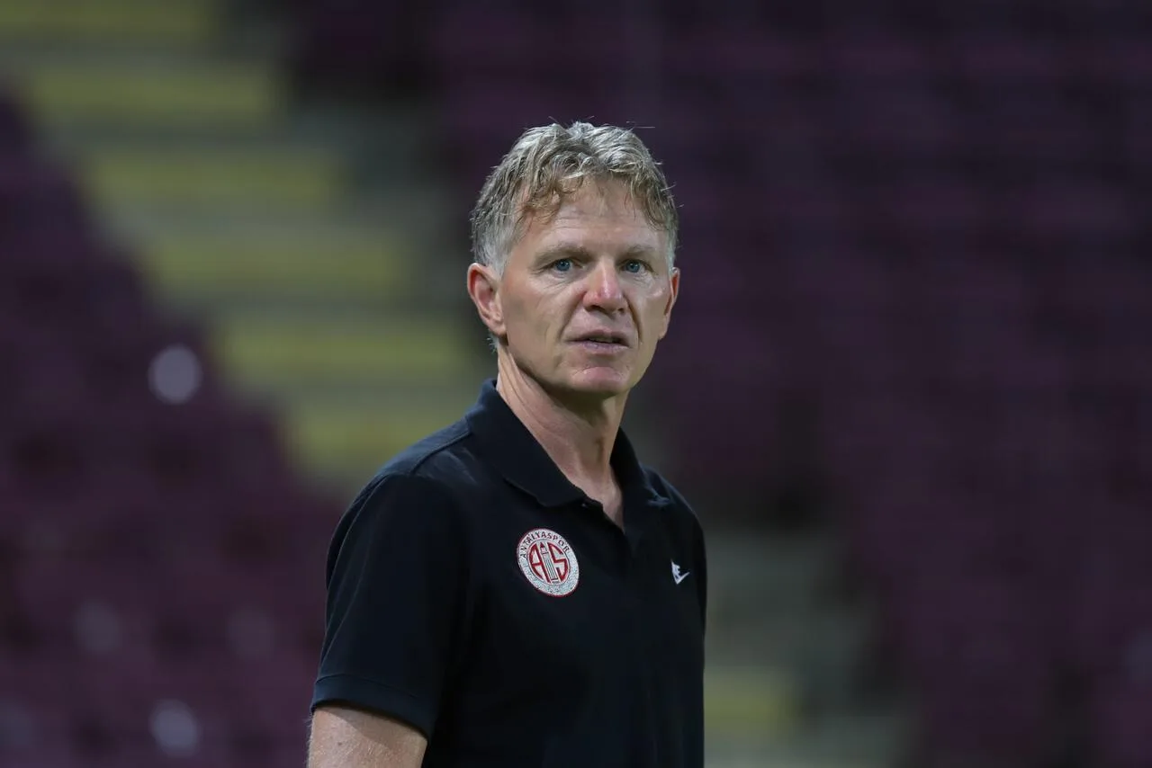 Groenendijk Antalyaspor’daki başarısızlığın nedenini açıkladı