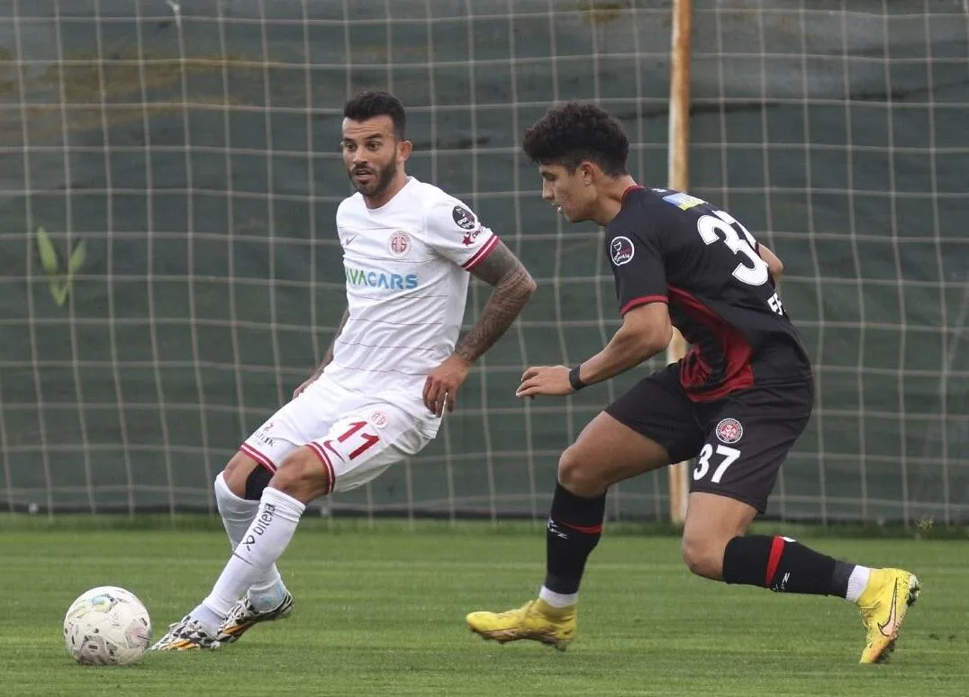 Antalyaspor – Karagümrük : 2-3 (Maç sonu)