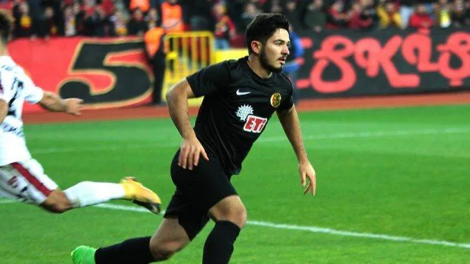 Es Es’li futbolcu açıkladı: Antalyaspor benimle ilgileniyor