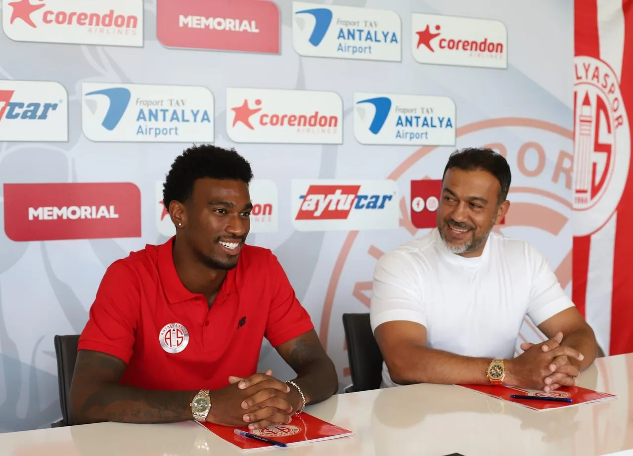 SønderjyskE, Haji Wright’ın Antalyaspor’a transferini duyurdu