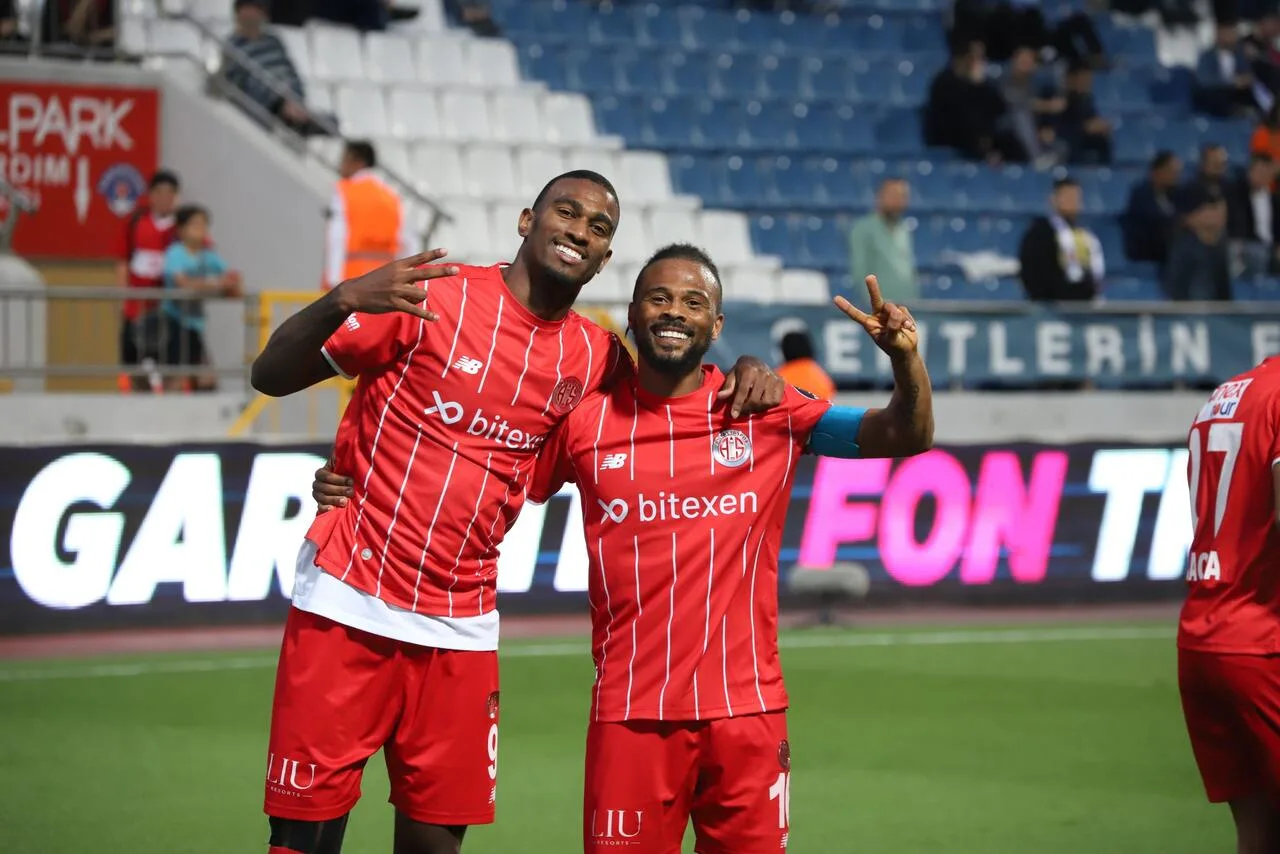 İşte Süper Lig’de en çok kazandıran futbolcular! Haji Wright, Fredy Ribeiro…