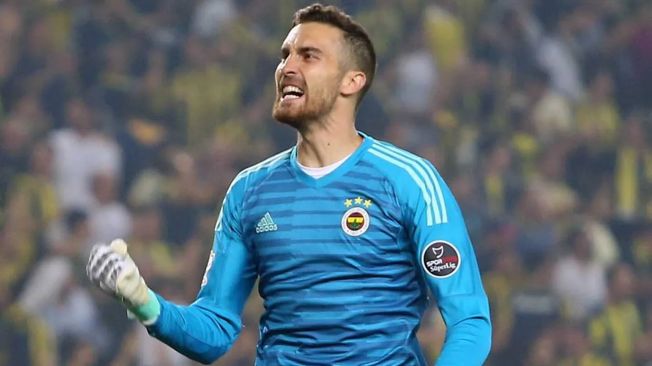 Antalyaspor, Harun Tekin’i elinden kaçırdı