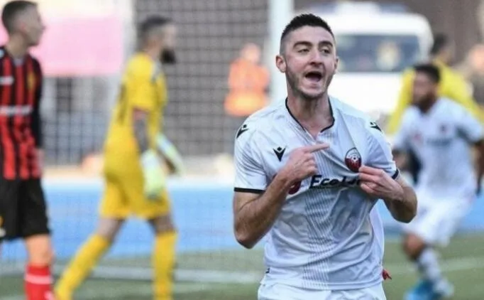 Antalyaspor yıldız adayını transfer etti
