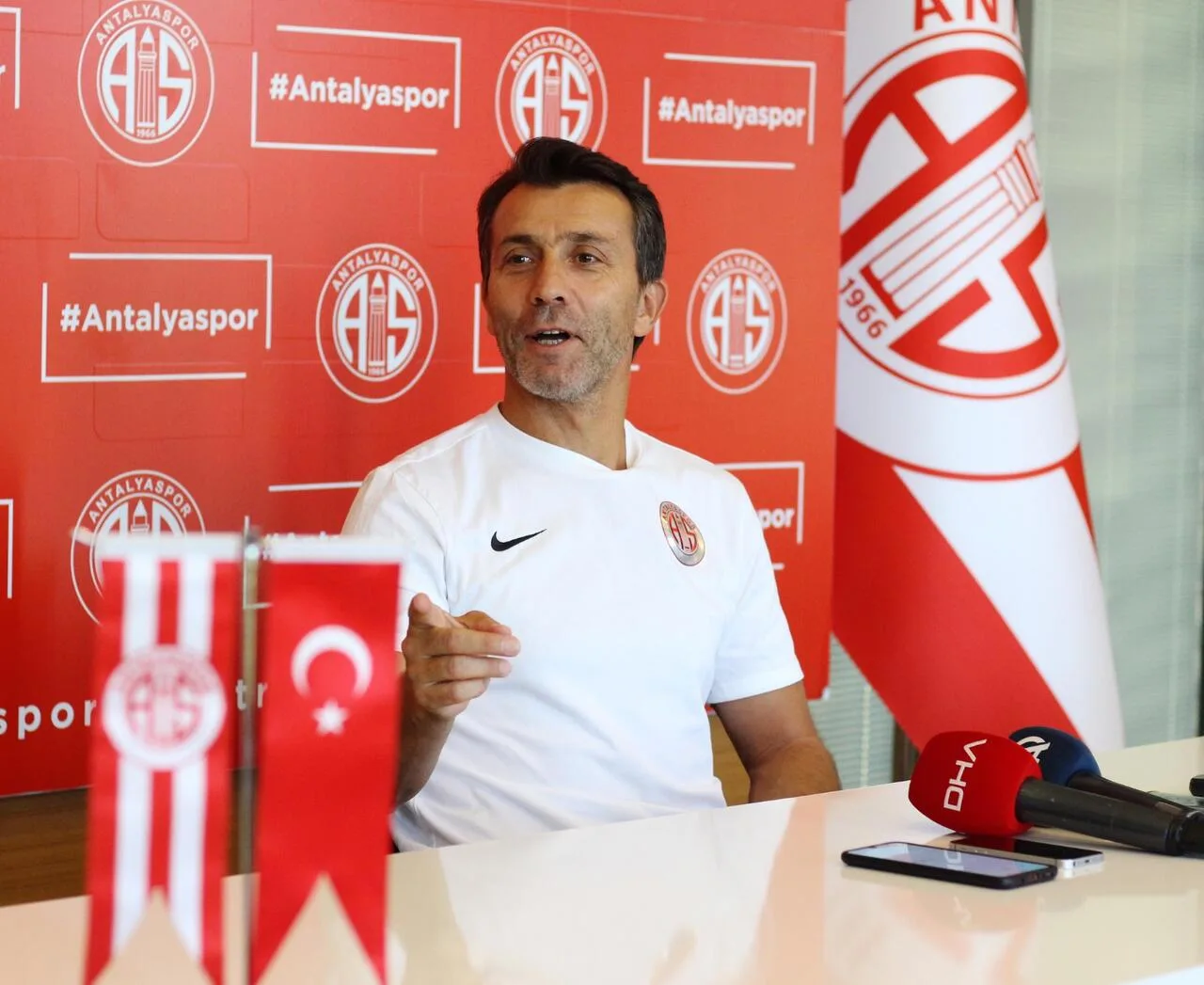 Bülent Korkmaz transferlerden memnun