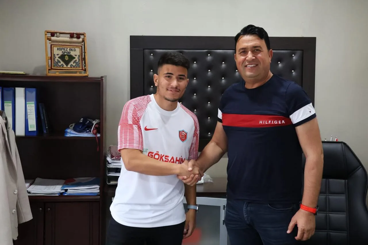 Antalyaspor’dan Kepez Belediyespor’a gitti