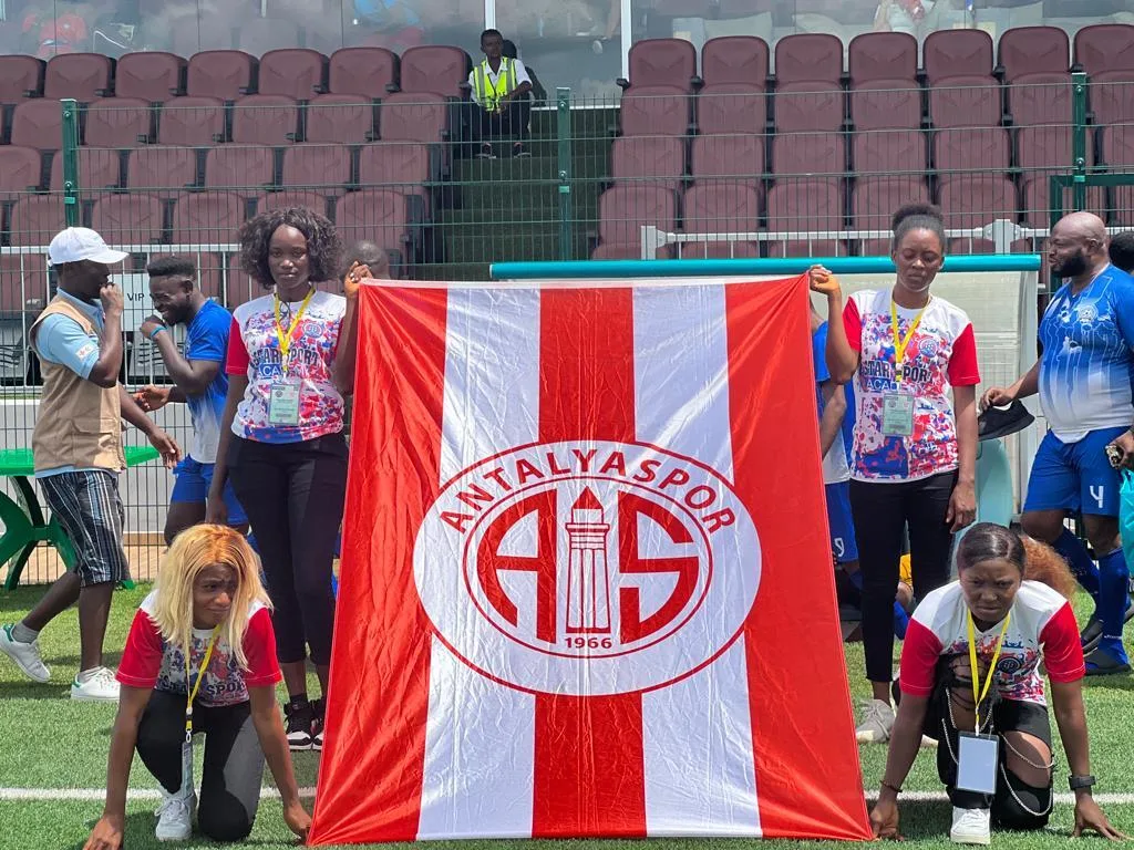 Antalyaspor bayrağı Afrika’da dalgalandı
