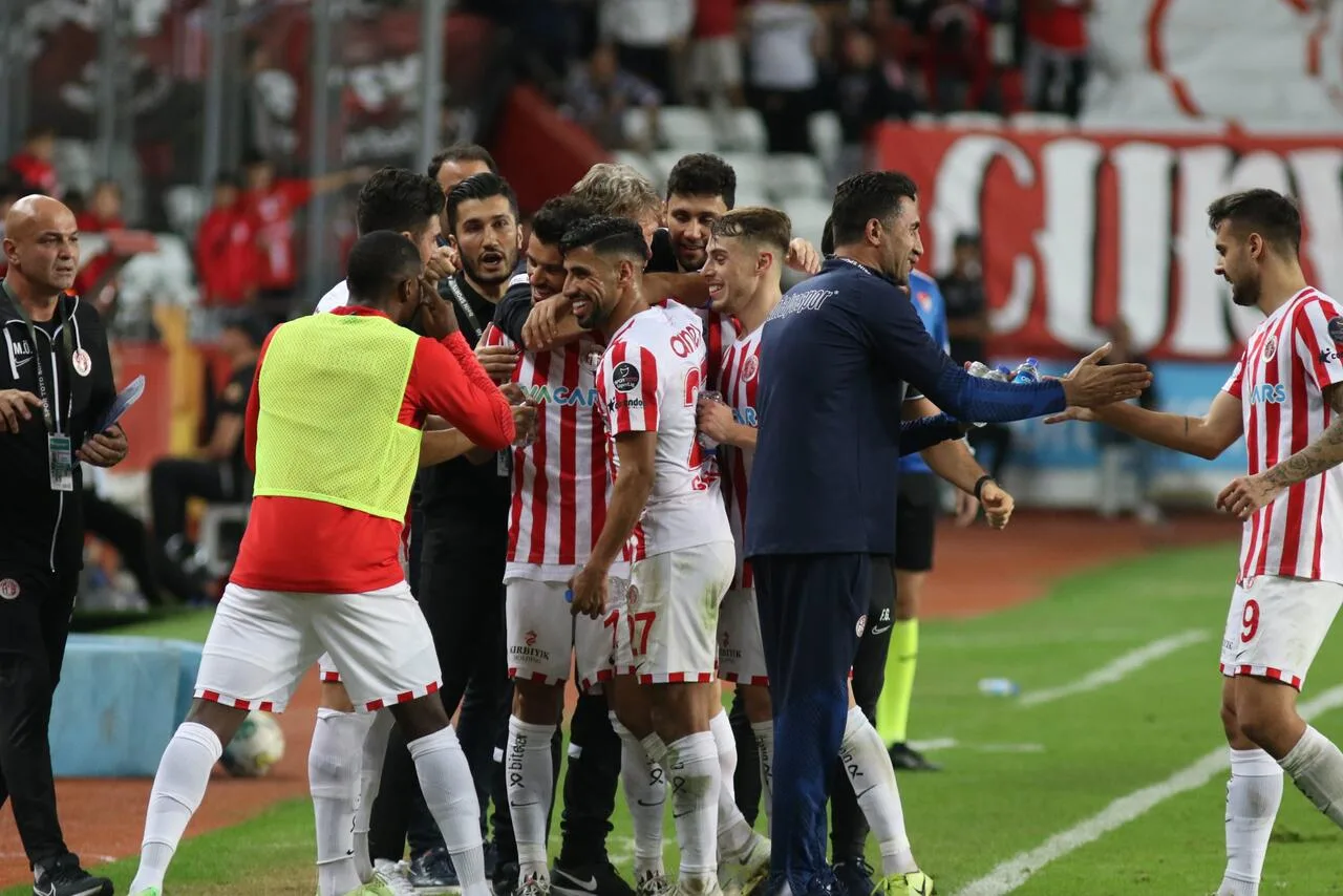 7 yıl sonra muhteşem geri dönüş