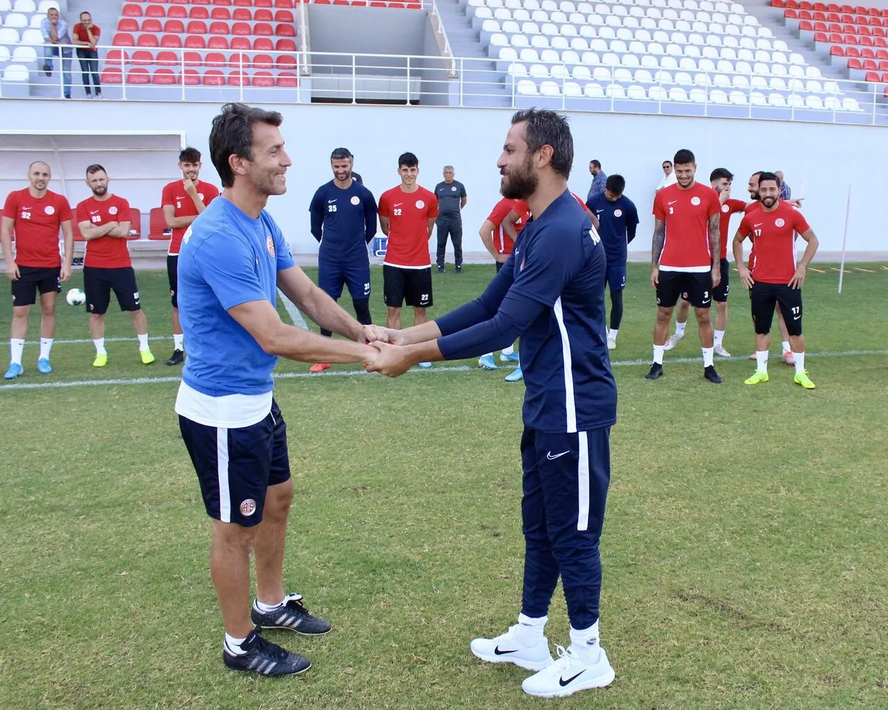 Vartolu, Antalyaspor antrenmanında