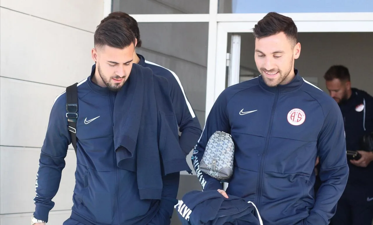 Sinan Gümüş, Göztepe maçının kadrosuna alındı