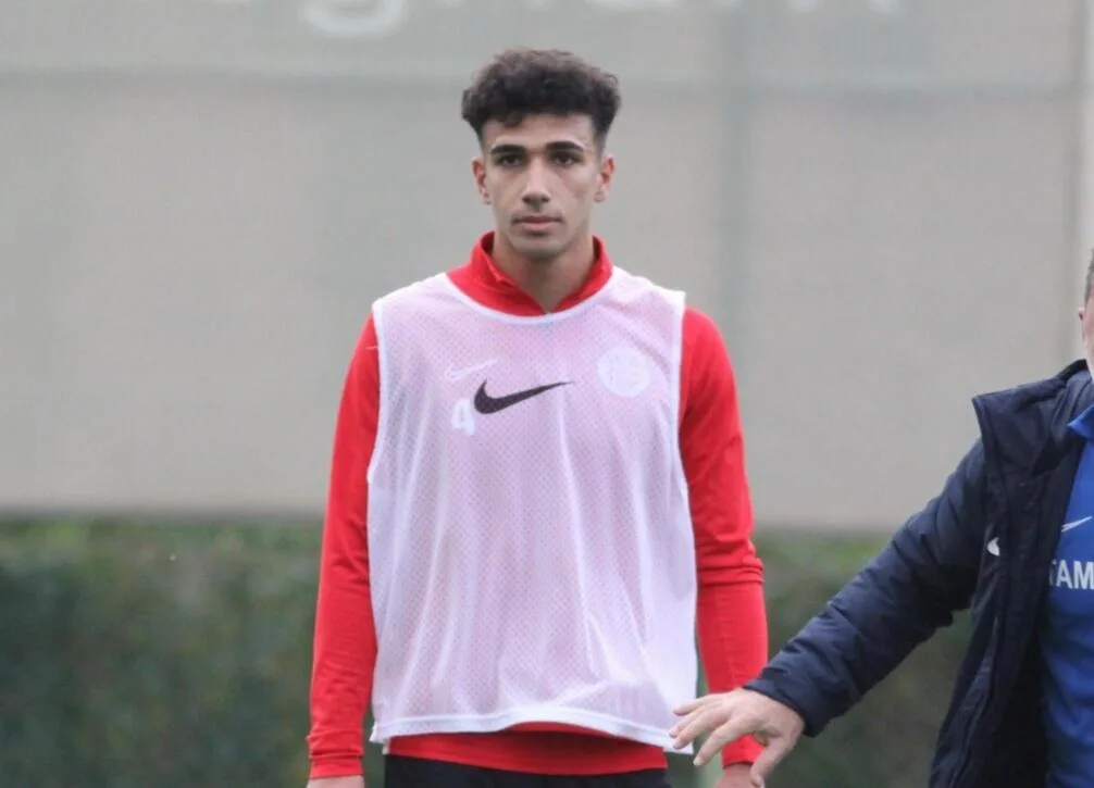 Cengiz Demir, Milan’ın radarında