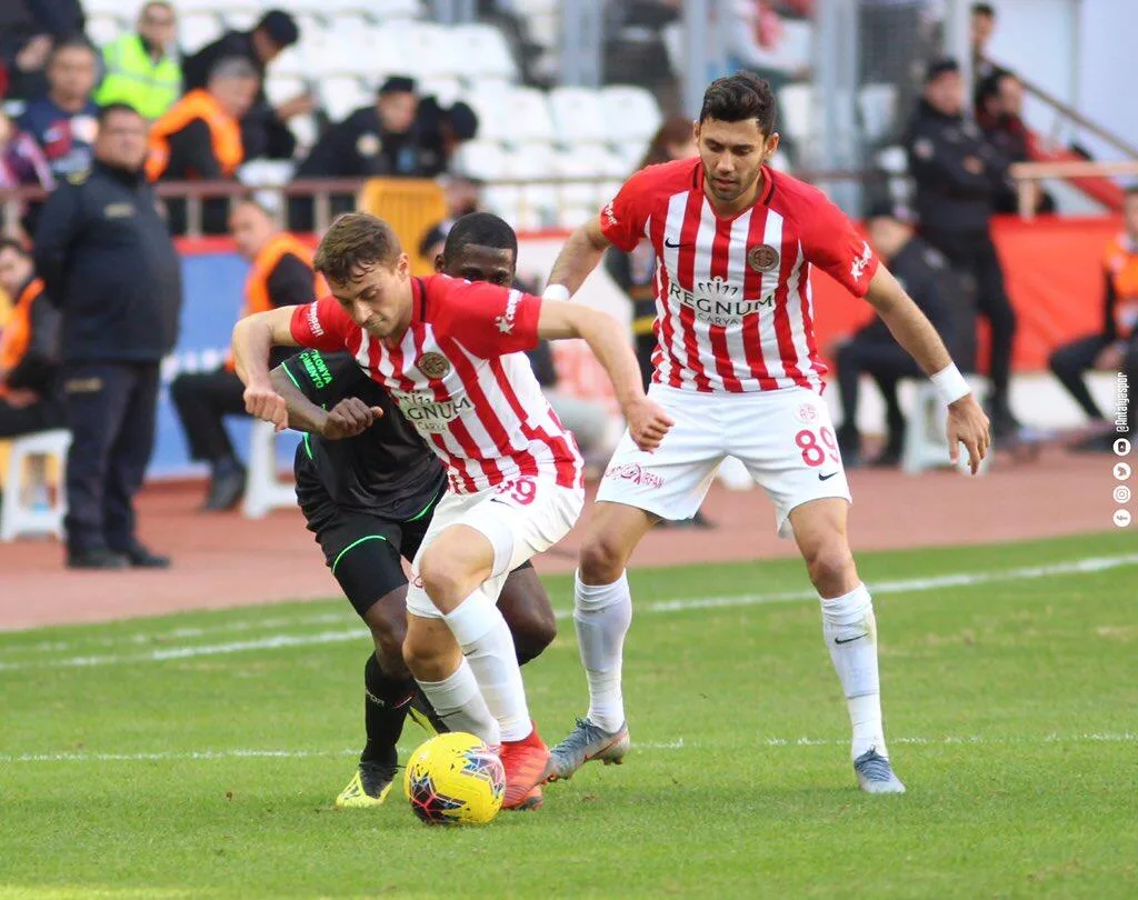 “Bünyamin, Nazım Sangare’yi aratmadı”