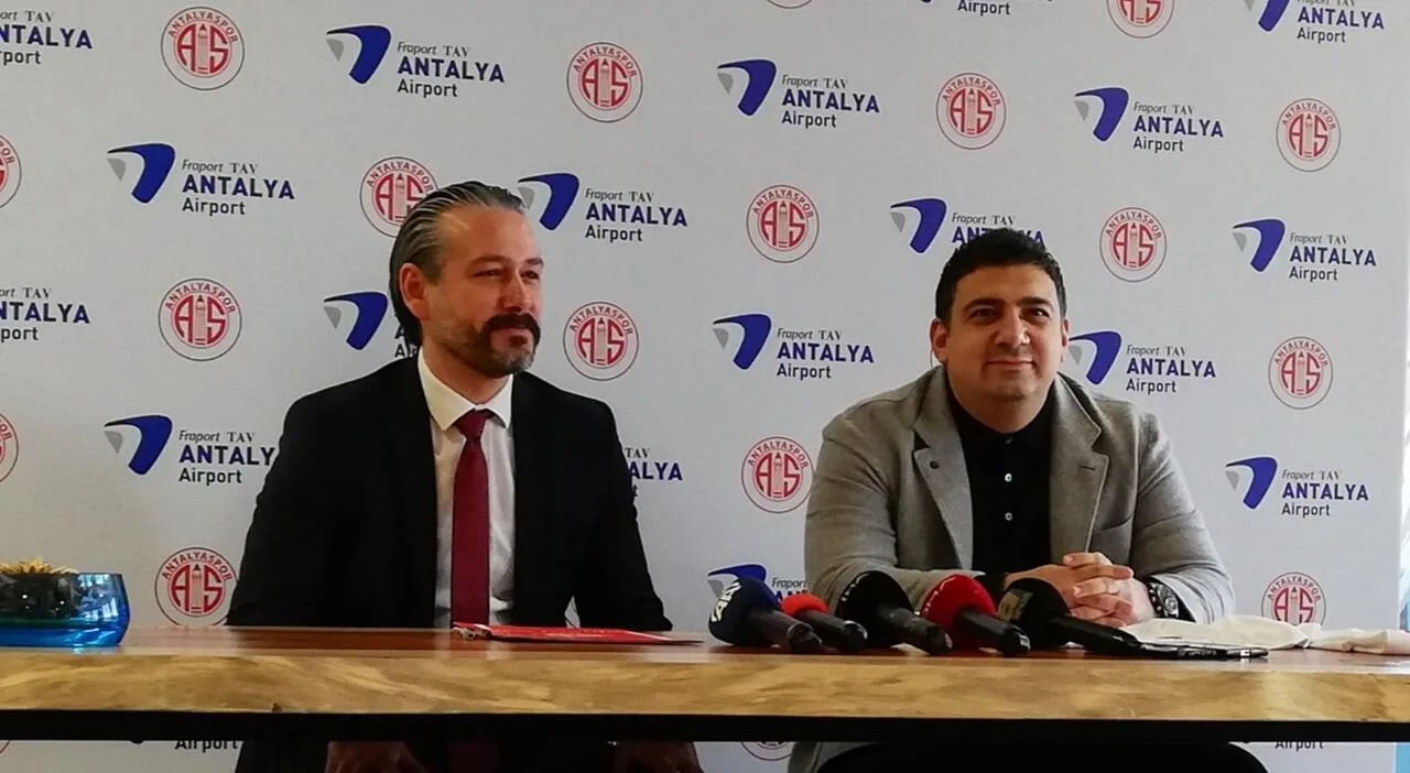 Antalyaspor’da sponsorluk imzası atıldı