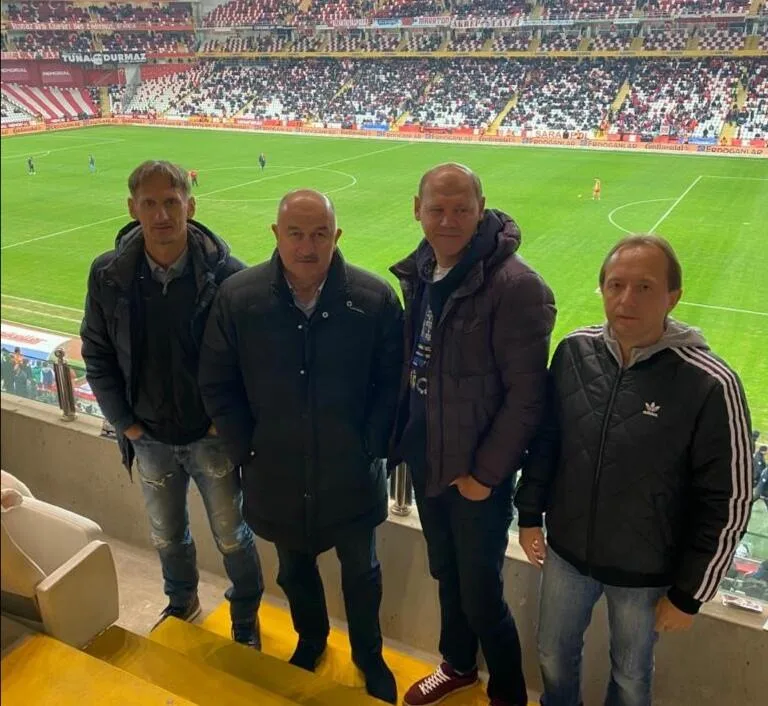 Rusya Milli Takım hocası Kudryashov’u izledi