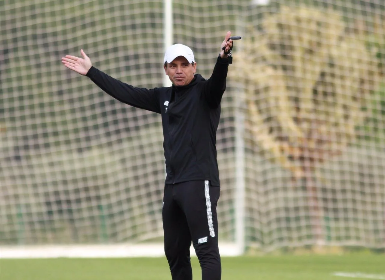 Tamer Tuna: İyi oyunla Antalyaspor’u 14 puandan 27 puana taşıdık