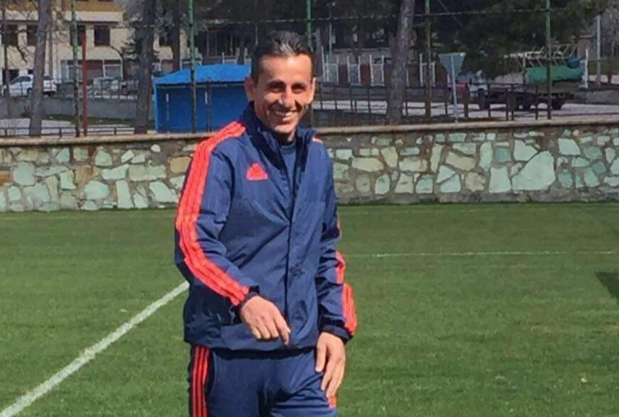 Antalyaspor Osman Akyol ile yolları ayırdı