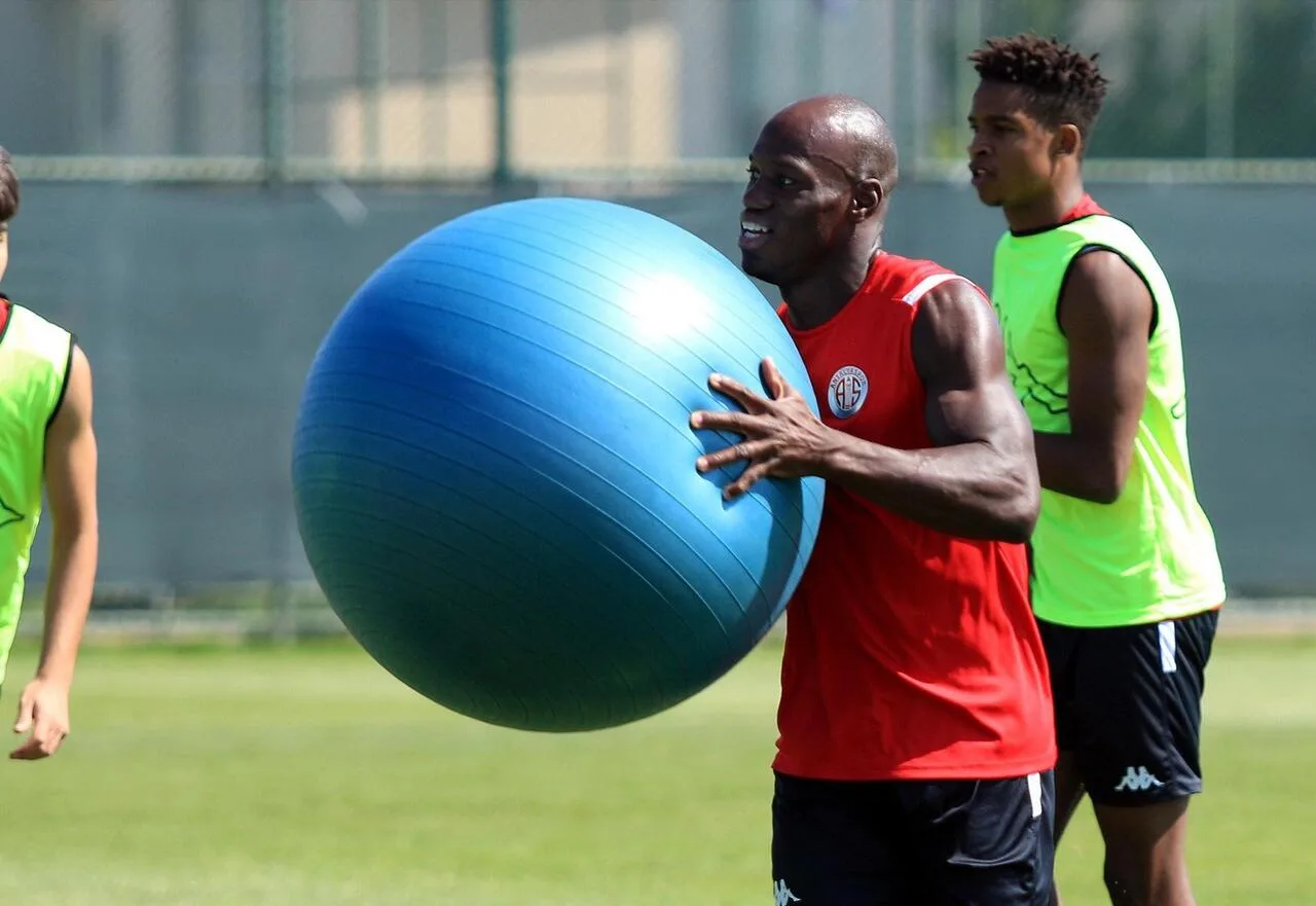 “Orgill, Antalyaspor’a daha düşük ücretle transfer oldu”