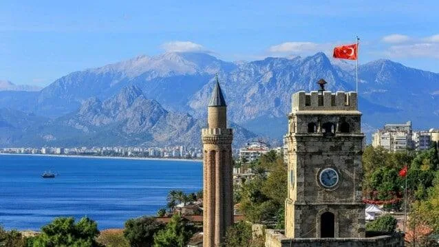 Antalya’da koronavirüs yasakları!