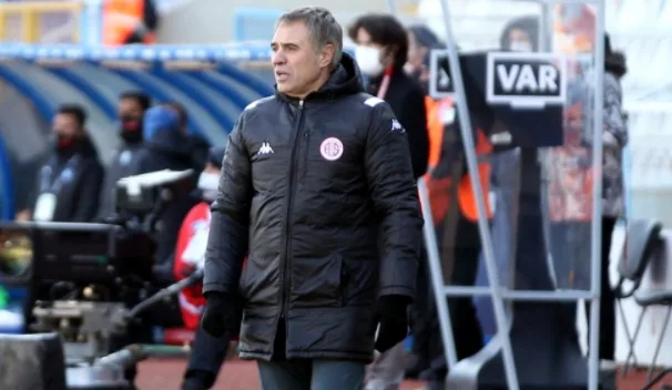 Ersun Yanal: Kazanmak kolay ama…