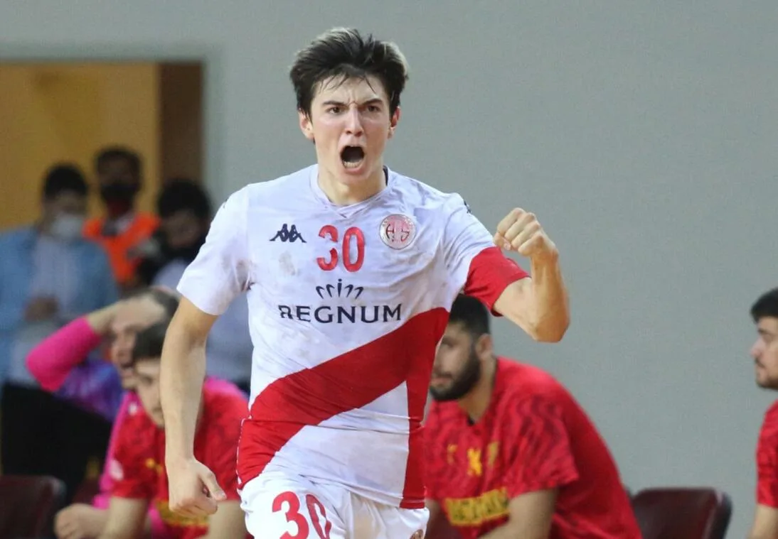 Babacan’a milli davet