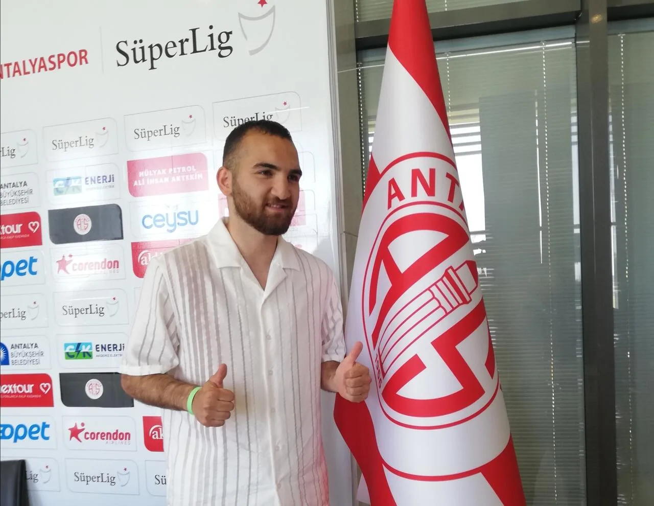 Erkan Eyibil resmen Antalyaspor’da