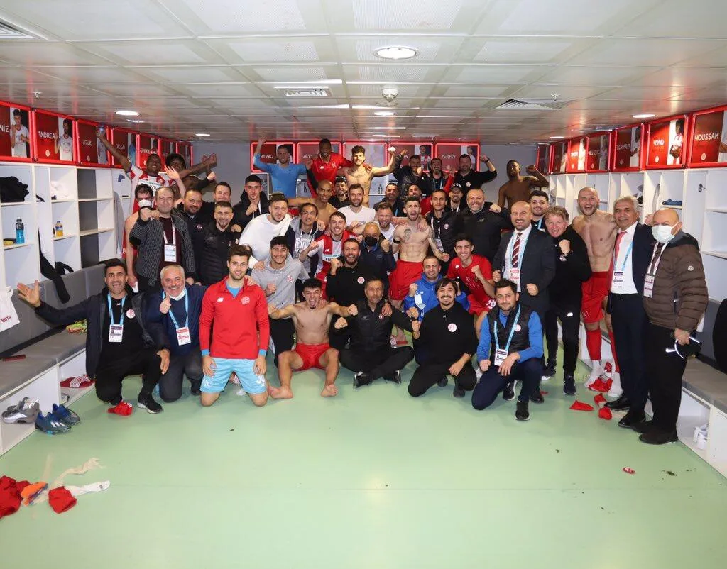Antalyaspor tehlike hattından kurtuldu