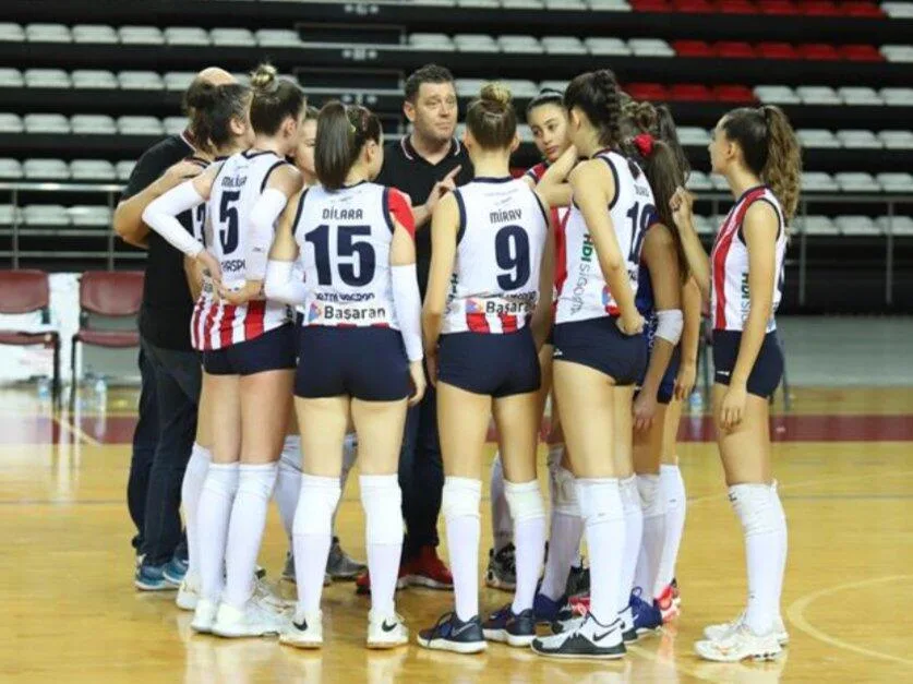 Antalyaspor filede veda etti