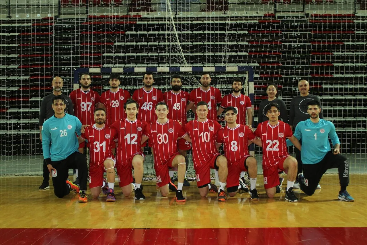 Antalyaspor yönetminlerinden ilk ve tek destek Kırmızıoğlu’ndan!