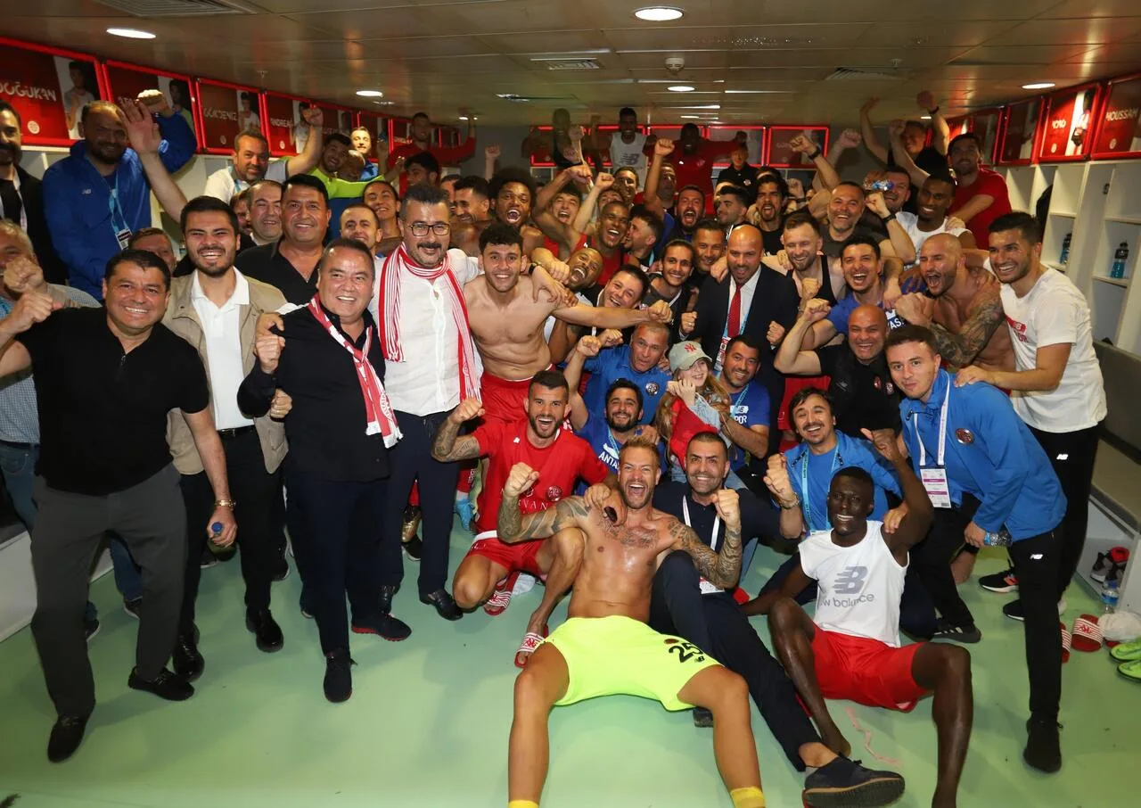 Antalyaspor’da çifte prim müjdesi