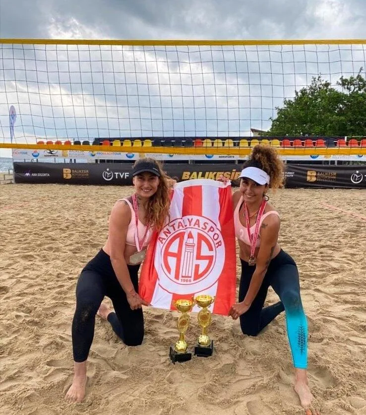 Antalyaspor plajda ikinci oldu