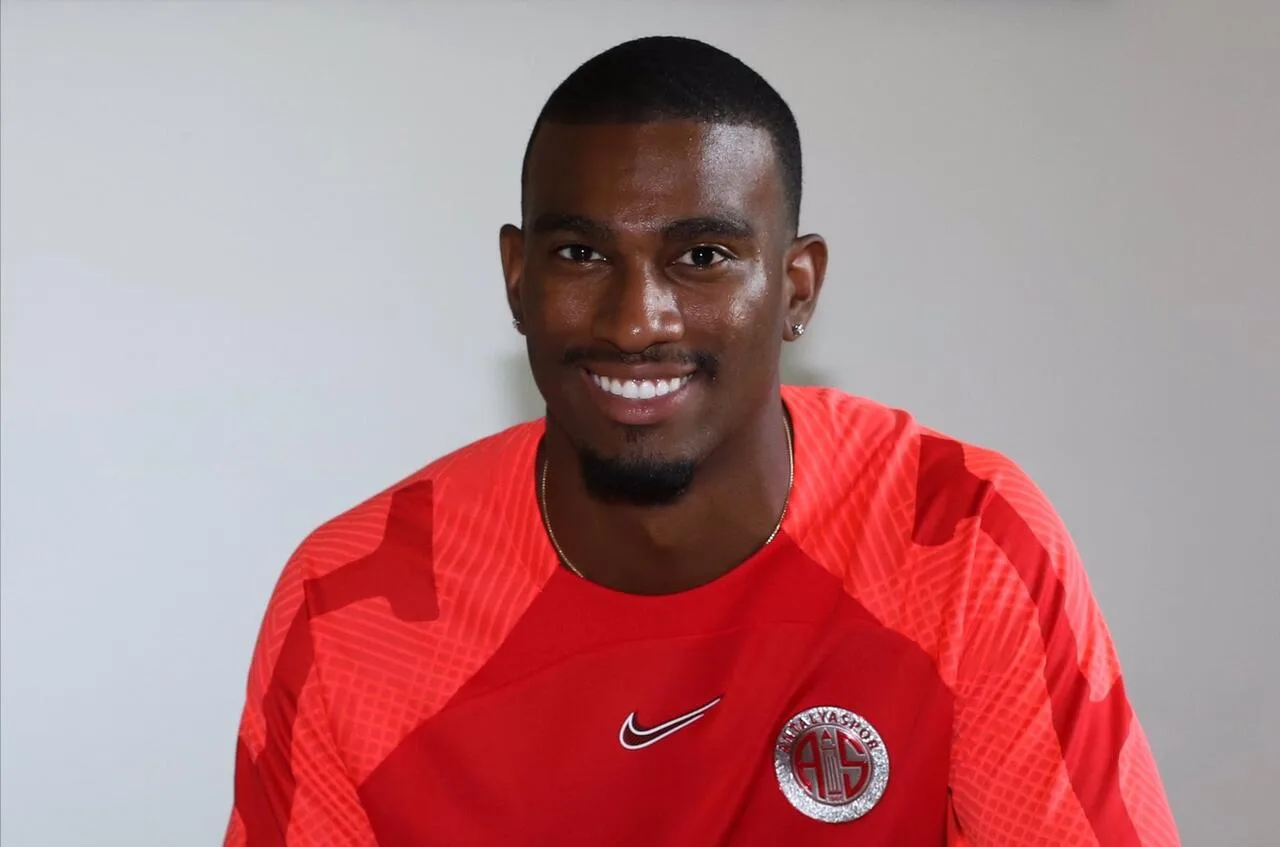 Antalyaspor Haji Wright’ı açıkladı!