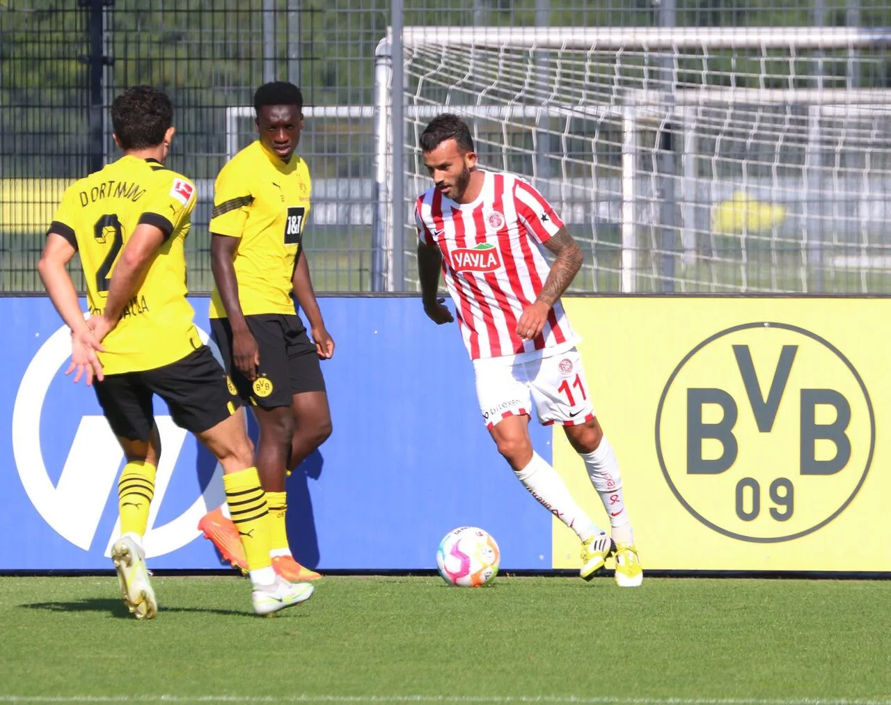 Borussia Dortmund – Antalyaspor : 1-1 (Maç sonu)