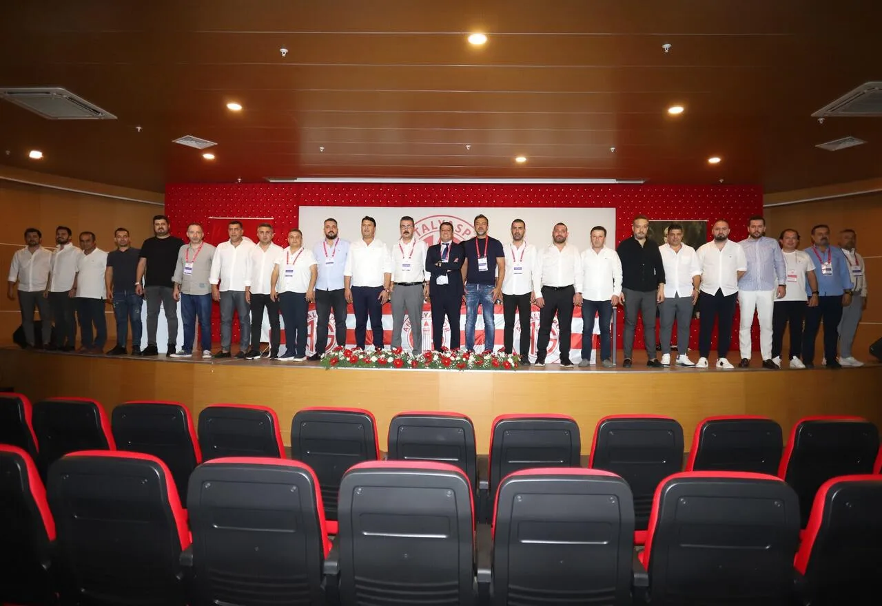 Antalyaspor maçına Kurtlar Vadisi benzetmesi