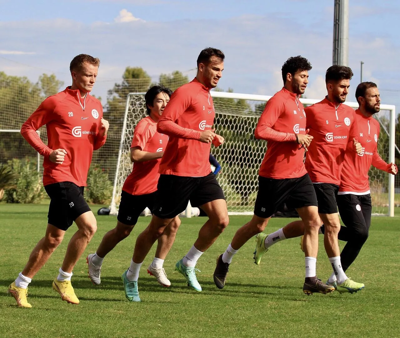 Antalyaspor’un hazırlık maçlarındaki ilk rakibi belli oldu