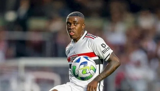 Antalyaspor’dan Ekvadorlu futbolcuya teklif
