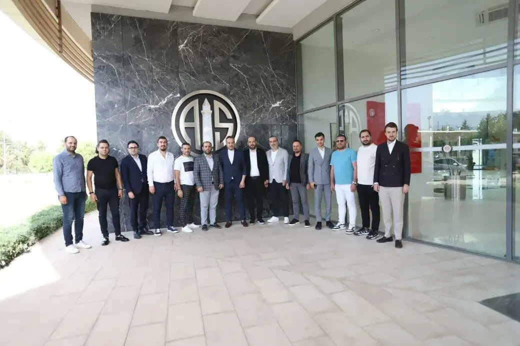 İlk ziyaret MÜSİAD’dan