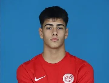 Antalyaspor’un genç futbolcusuna milli davet