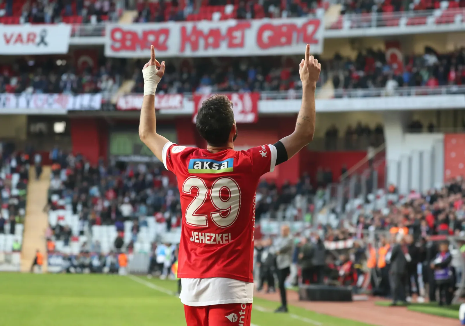 Jehezkel’den Antalyaspor bir ceza daha geldi