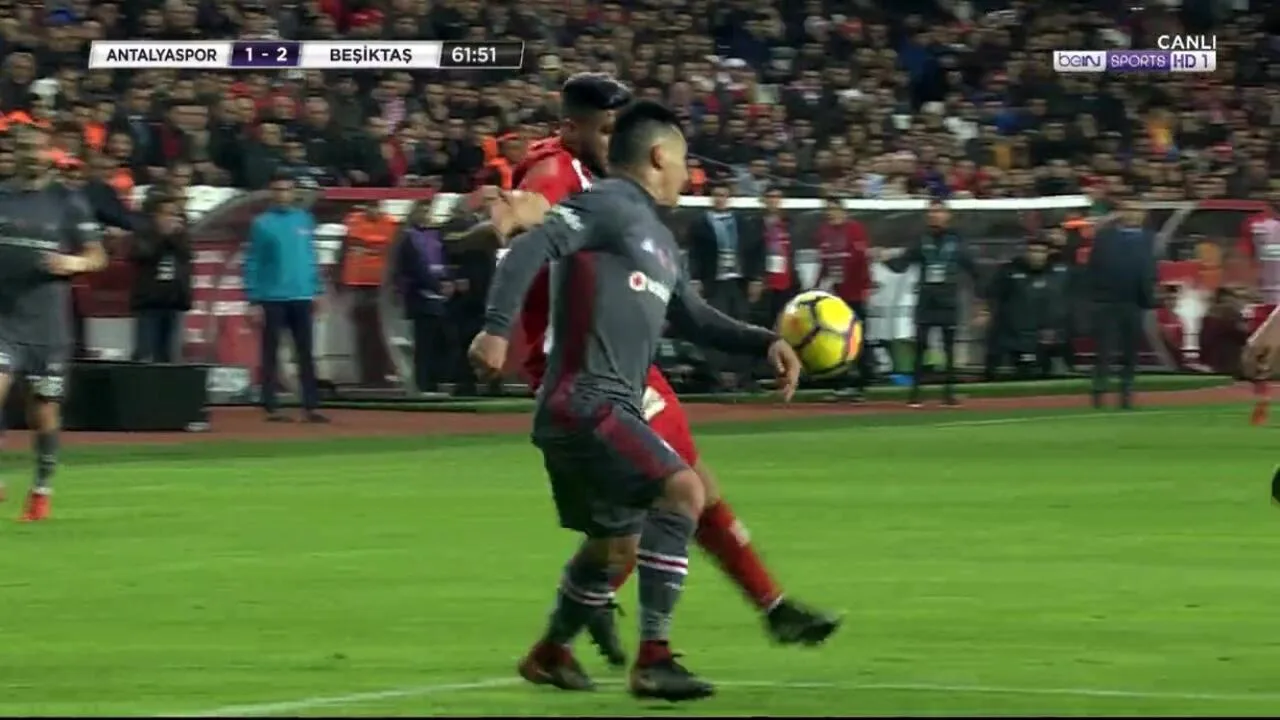 Halis Özkahya gene sahnede ! 2011-2012 yılında da !!!