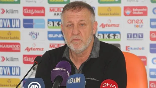 Alanyaspor Mesut Bakkal ile yolları ayırıyor
