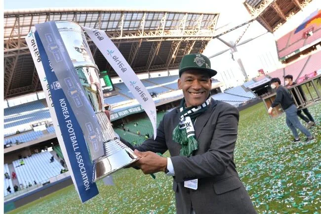 Morais Antalyaspor’u unutamıyor