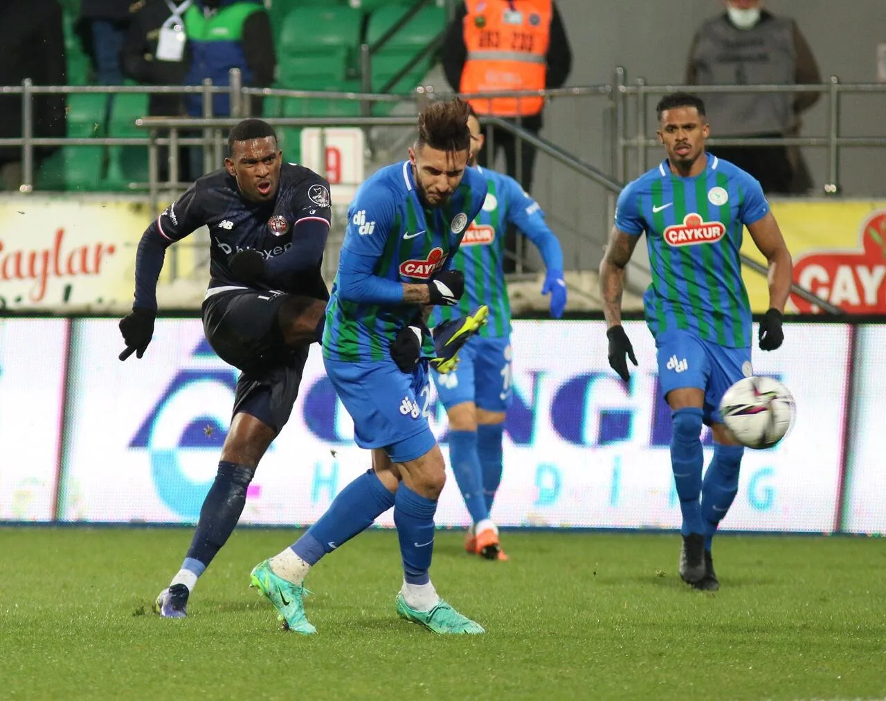 Çaykur Rizespor 2 – 1 FTA Antalyaspor
