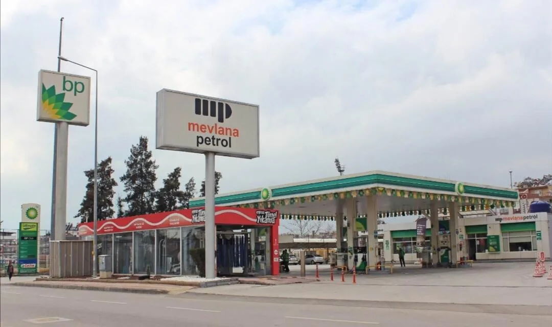 Mevlana Petrol’ün reklam yüzü Oda Başkanı oldu