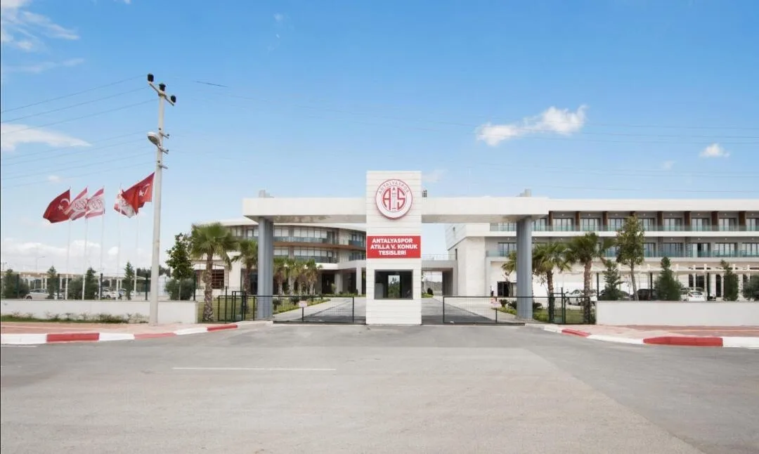 Antalyaspor’da personel de izne çıktı